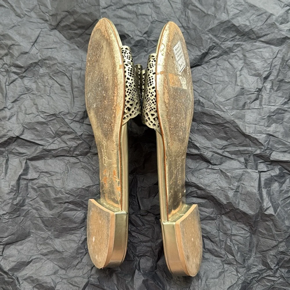 Salvatore Ferragamo Silver / Gold  Sandals - Picture 4 of 11
